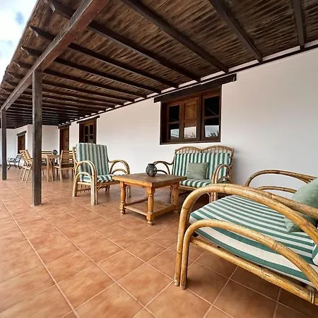 With Pool In The Centre Of Fuerteventura Villa