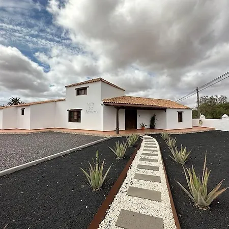 Villa With Pool In The Centre Of Fuerteventura Antigua
