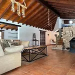 בית נופש With Pool In The Centre Of Fuerteventura *
