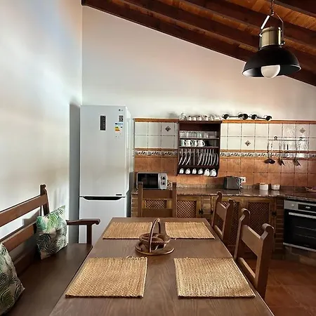 فيلة With Pool In The Centre Of Fuerteventura